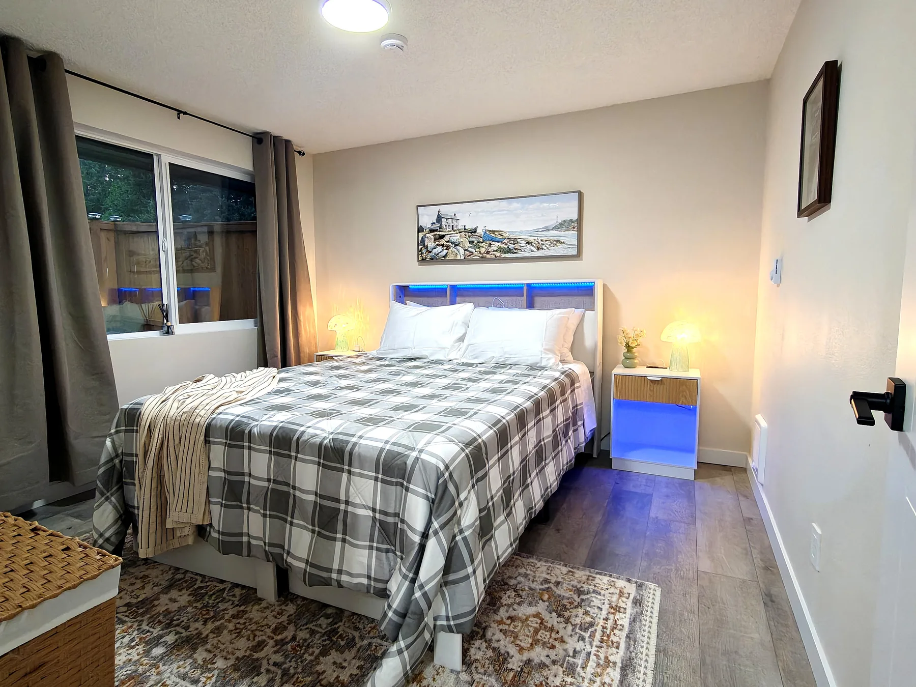 Aleksons furnished rental photo 23