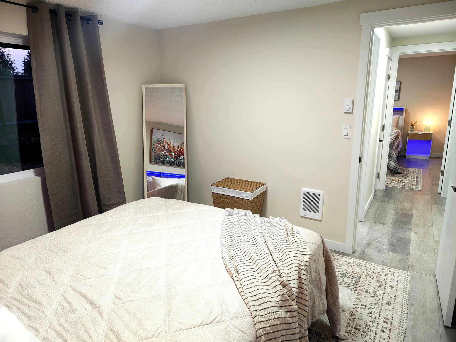 Aleksons furnished rental photo 26
