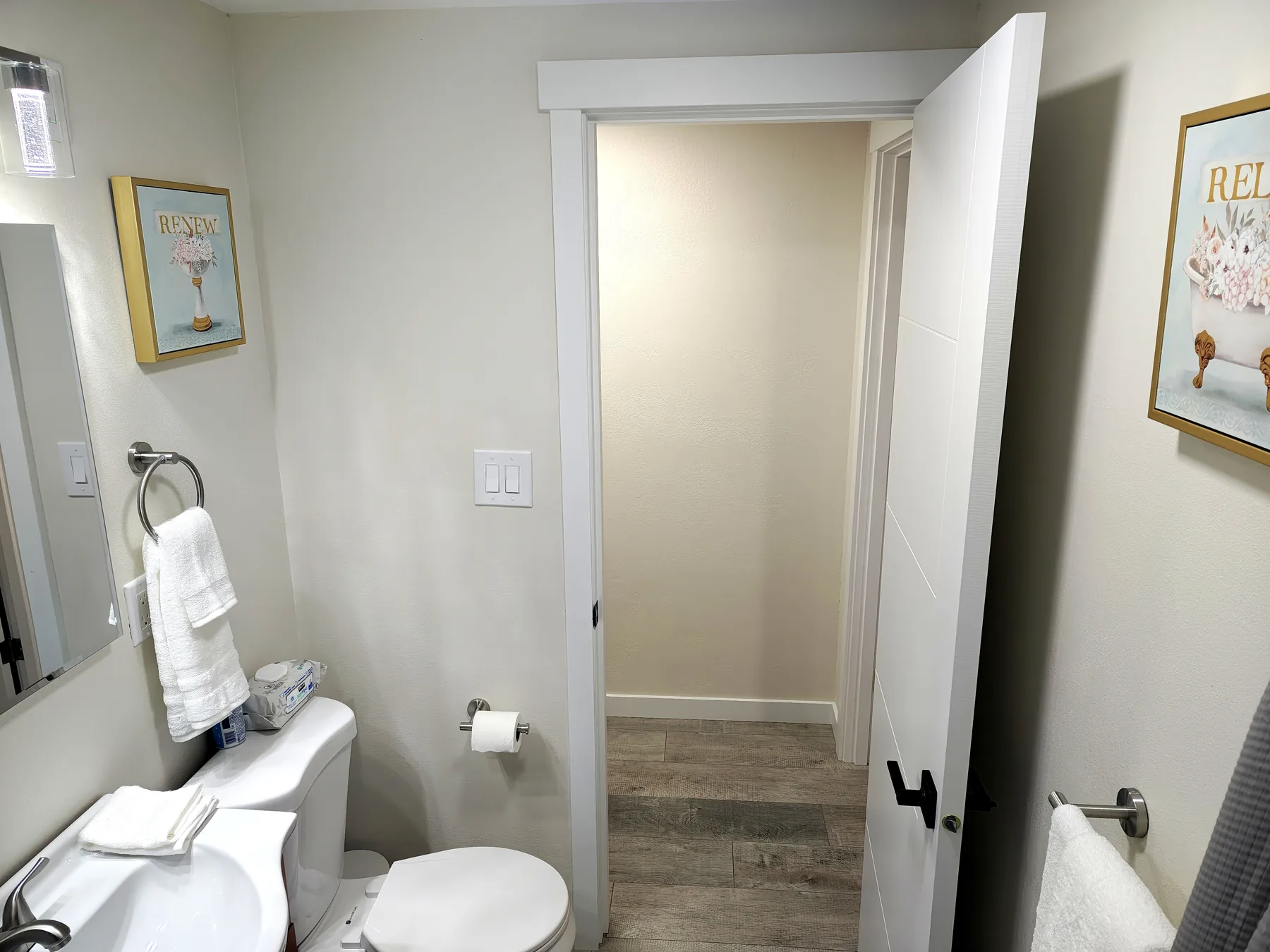 Aleksons furnished rental photo 31