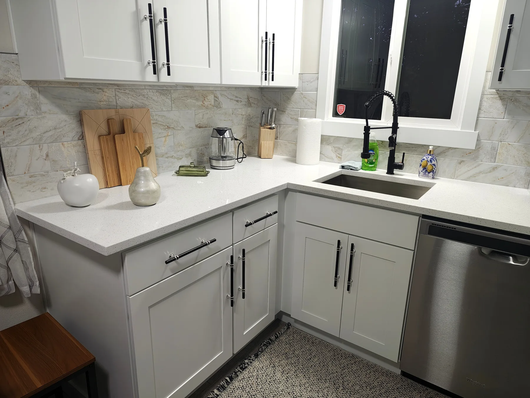 Aleksons furnished rental photo 13