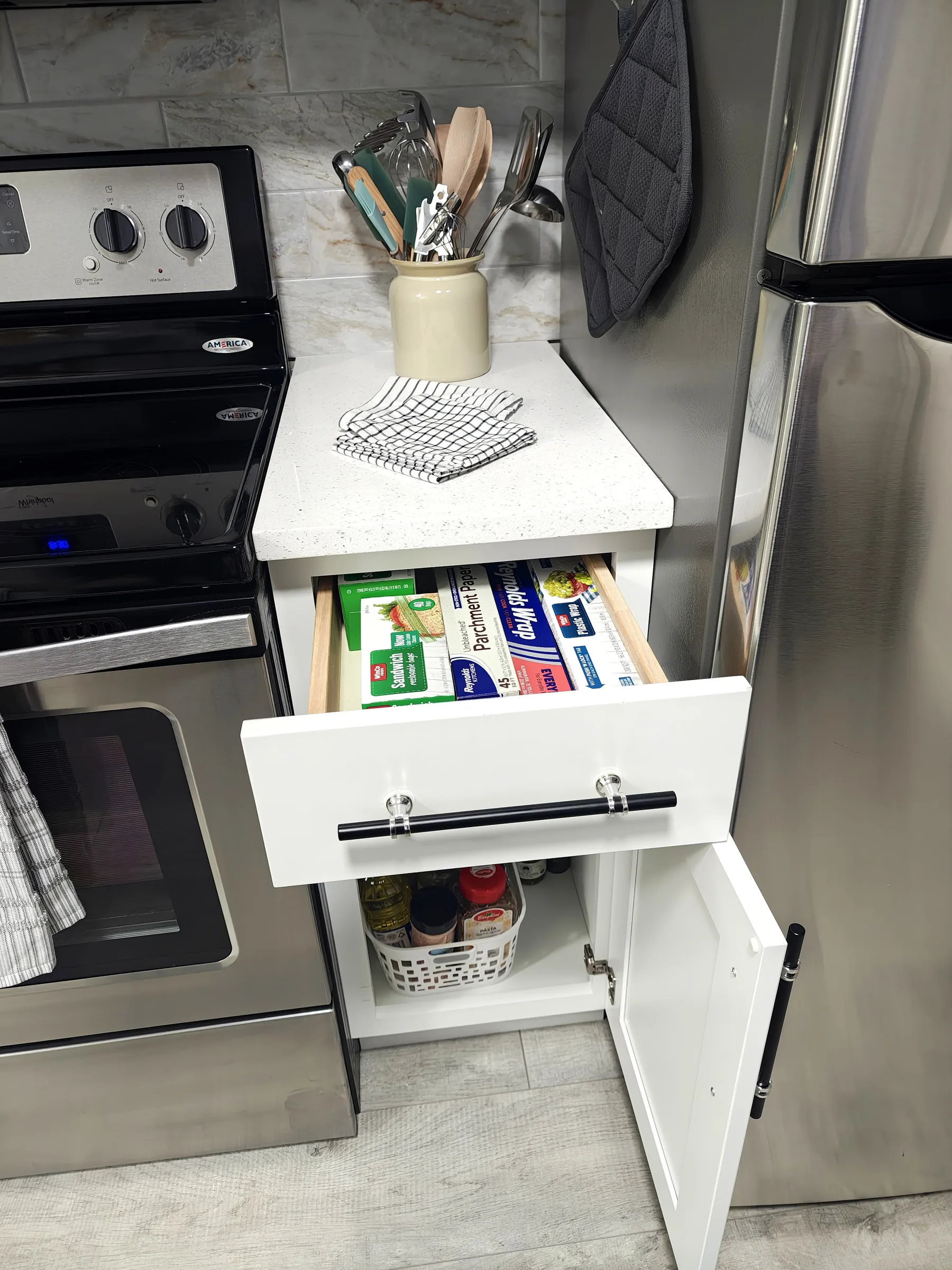 Aleksons furnished rental photo 39
